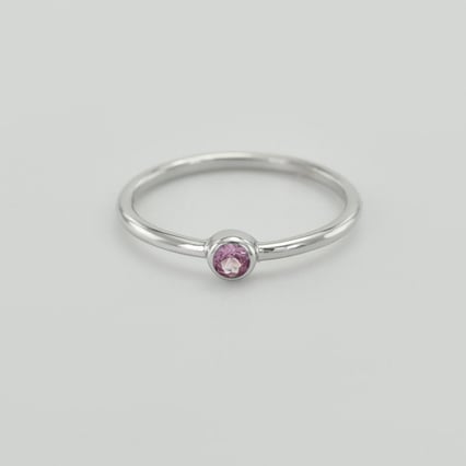 Zlatý minimalistický prsteň s ružovým zafírom Kathleen