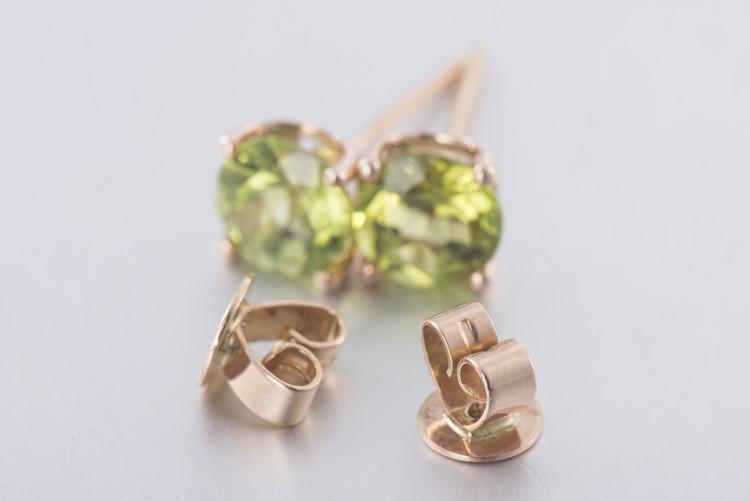 Olivínové náušnice zo zlata 6521