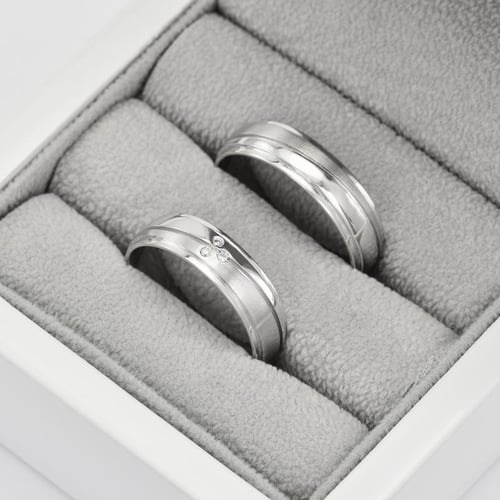 Zlaté svadobné obrúčky s diamantmi Qual
