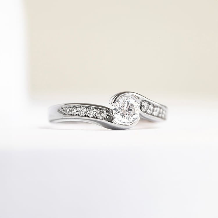 Zásnubný prsteň s 0.35ct GIA certifikovaným diamantom Naia 142865