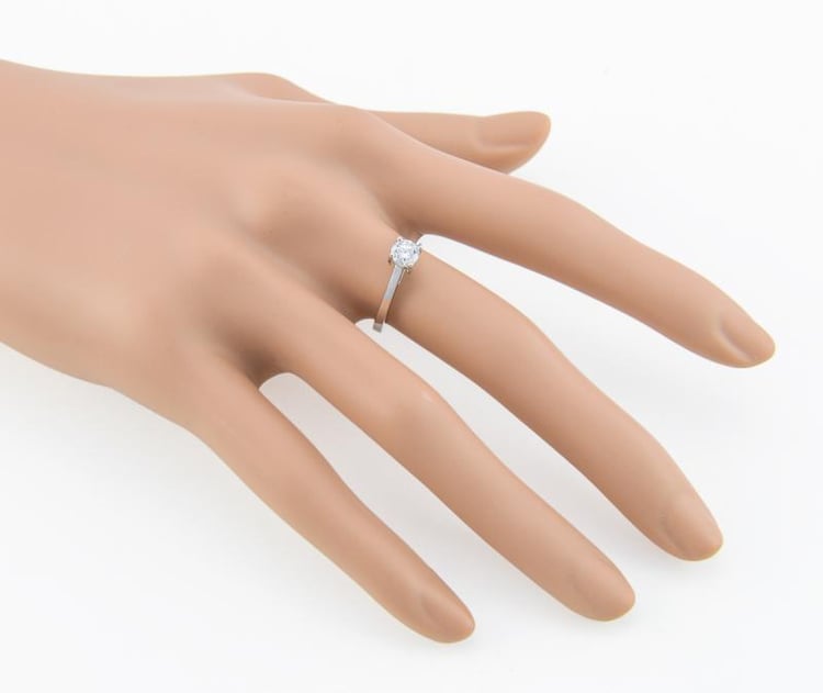 Zásnubny prsten s diamantom Yara 1040