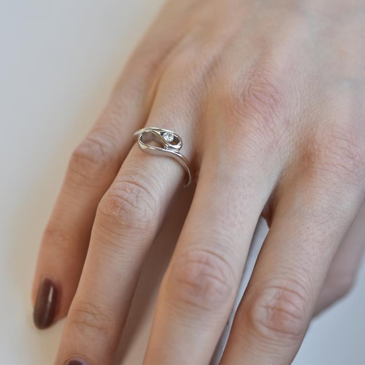 Prsteň s diamantom 28616