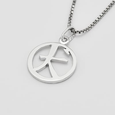 Prívesok v tvare vlastného loga