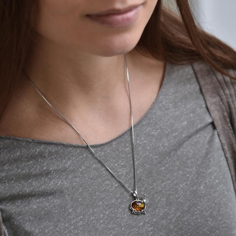 Strieborný jantárový králiček 36908