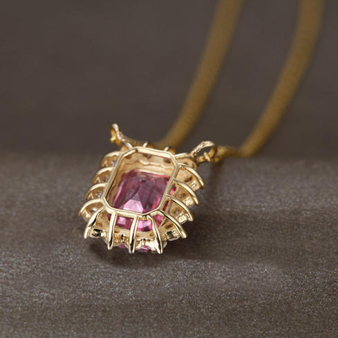 Náhrdelník s turmalínom 9847