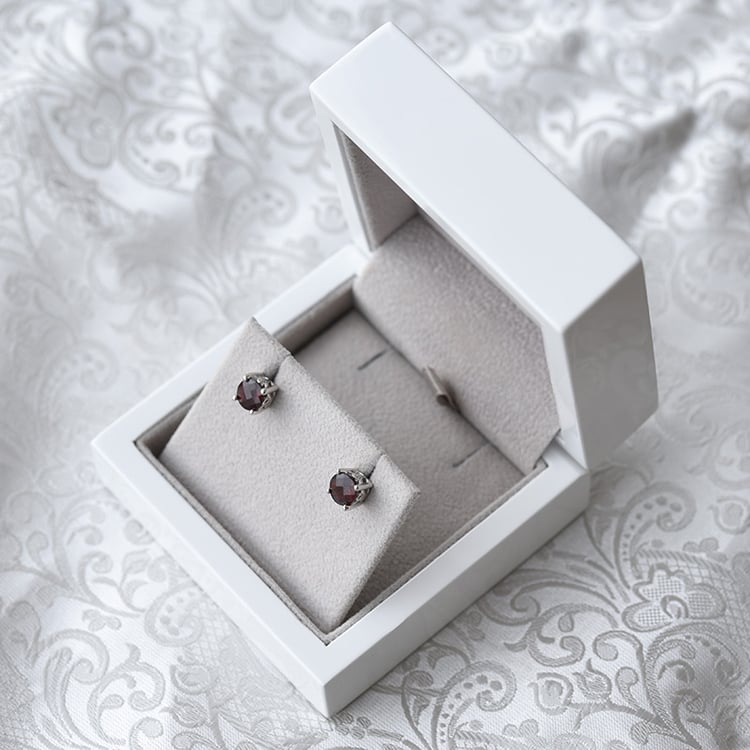 Náušnice ze stříbra 68872