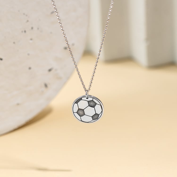 Strieborný prívesok lopta s gravírom vašej voľby Football 124201