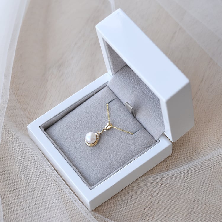 Perlový prívesok 64448