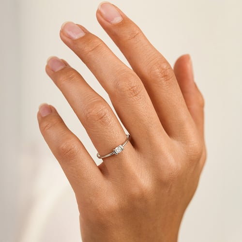 Minimalistický prsteň zo striebra s lab-grown diamantom Otto