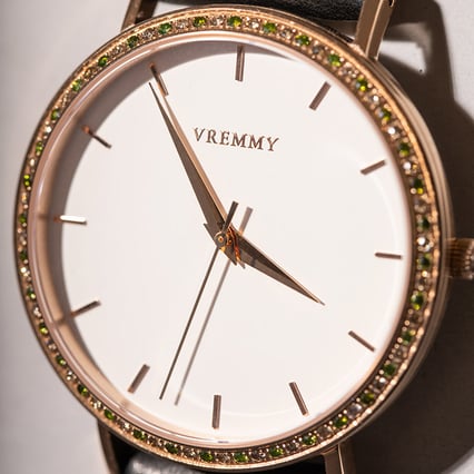 Hodinky s automatickým švajčiarskym strojčekom Florist