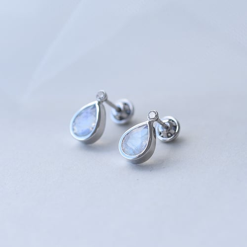 Zlaté náušnice s pear mesačnými kameňmi a diamanty so skrutkovacím zapínaním Ola