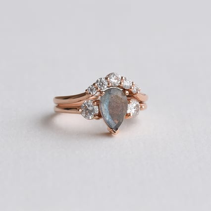 Set prsteňov zo zlata s labradoritom a moissanitmi Flory