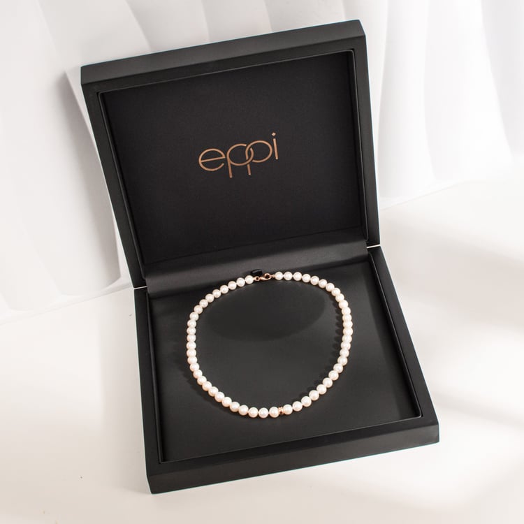 Drevená krabička na náhrdelníky s koženkou Conn 164802