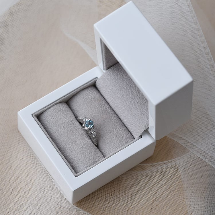 Prsteň s londýnskym topazom 65547