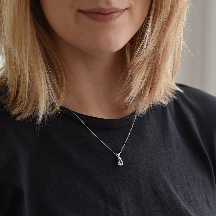 Akvamarínový náhrdelník 65386