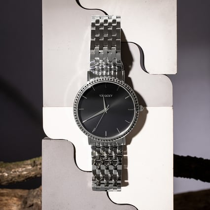 Hodinky s automatickým švajčiarskym strojčekom Architect