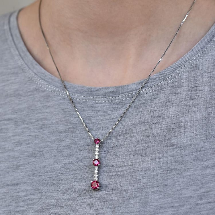 Náhrdelník s rubínmi 26612