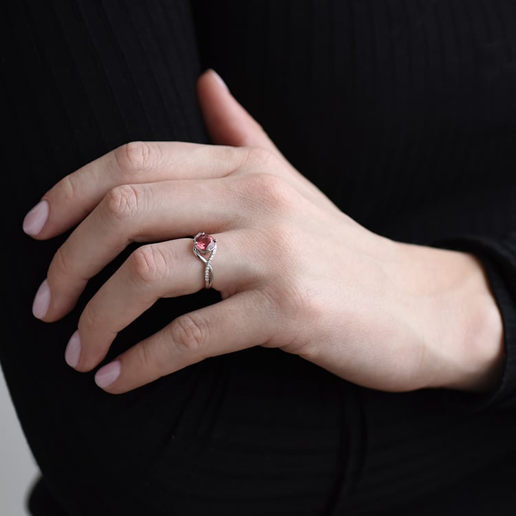 Turmalínový prsteň z bieleho zlata 92380