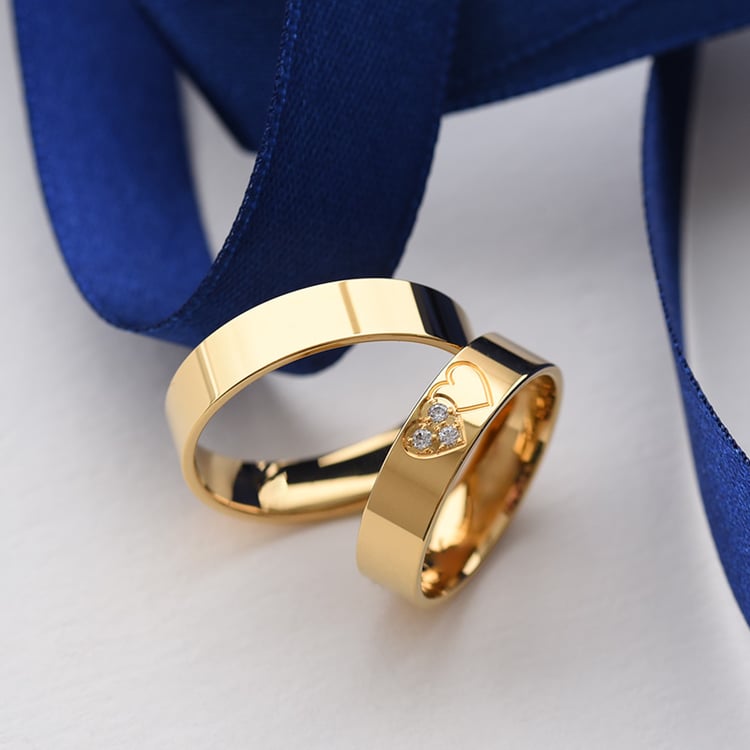 Snubné prstene so srdcom a diamantmi 76214