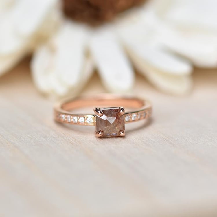 Zlatý prsteň s diamantom salt´n´pepper 44329