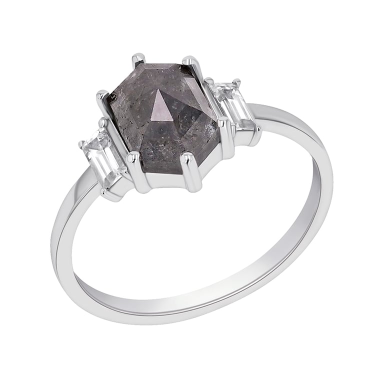 Prsteň so salt and pepper diamantom a zafírmi 