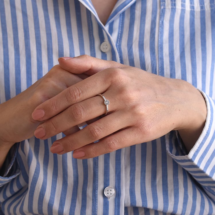 Prsteň z bieleho zlata 68071