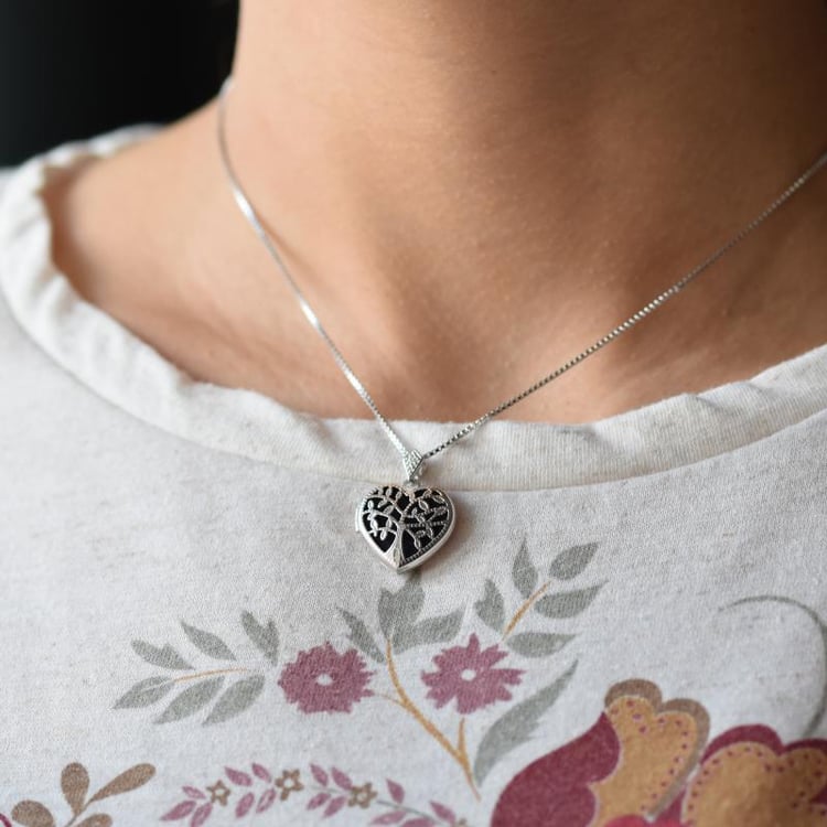 Srdiečkový medailón 15060