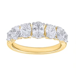 Zlatý prsteň s oválnymi lab-grown diamantmi Rasel