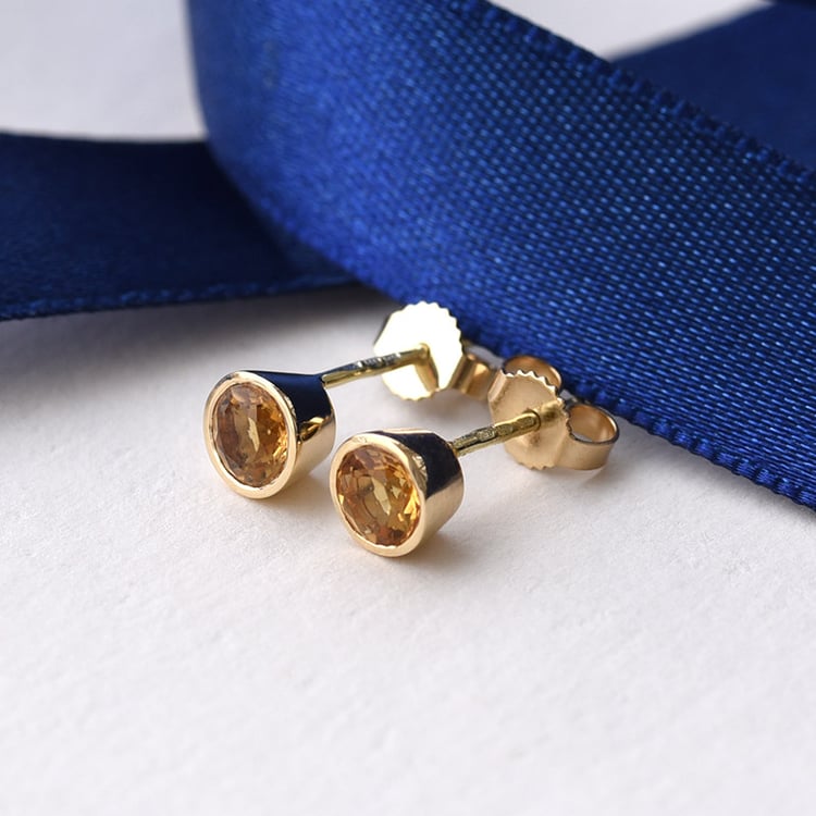 Strieborné bezel náušnice s citrínmi Sontre 102777