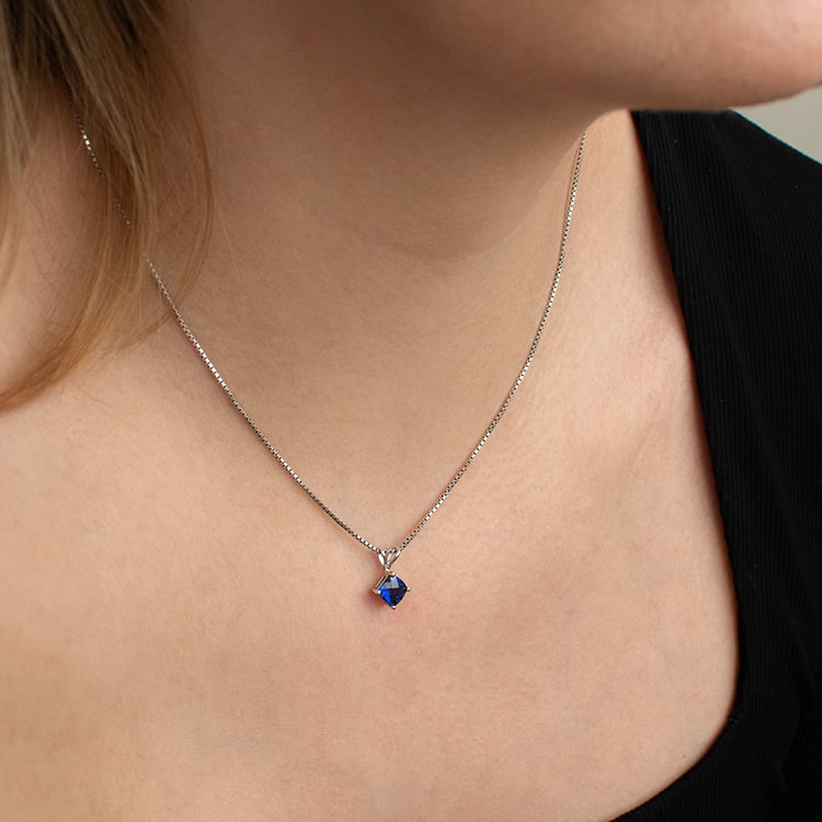 Zlatý prívesok so zafírom Rayna 135520