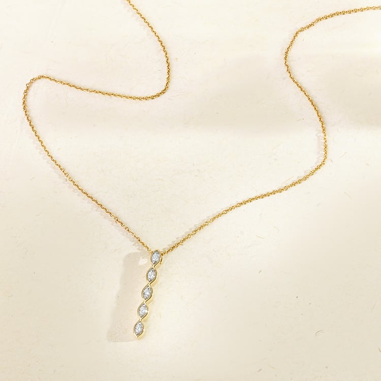 Zlatý prívesok s lab-grown diamantmi Alice 163494