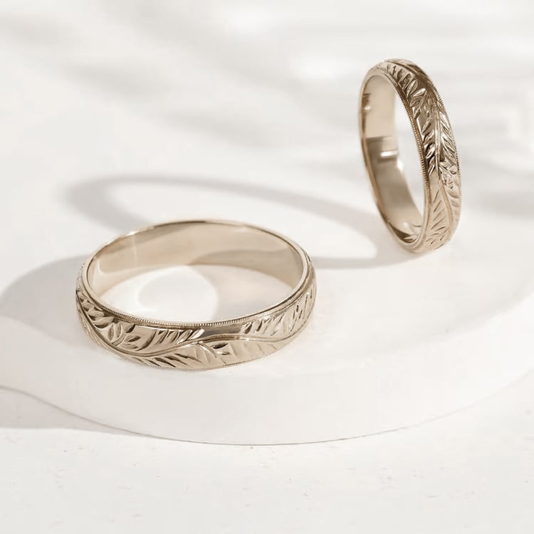 Zlaté vintage svadobné prstene s vygravírovanou vetvičkou Akie 165647