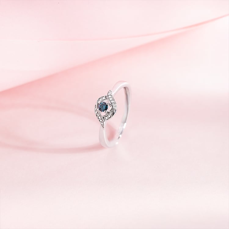 Zásnubný prsteň s modrým diamantom Krell 150526