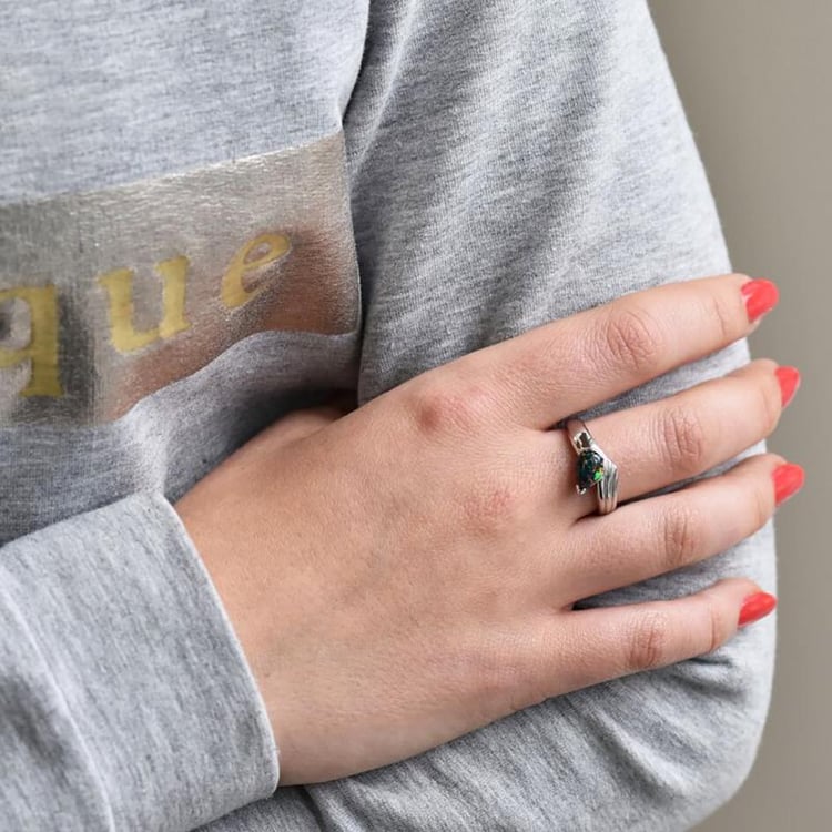 Prsteň s čiernym opálom 42604