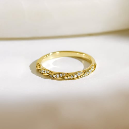Prepletený eternity prsteň s diamantmi a pánsky komfortný prsteň Joanne