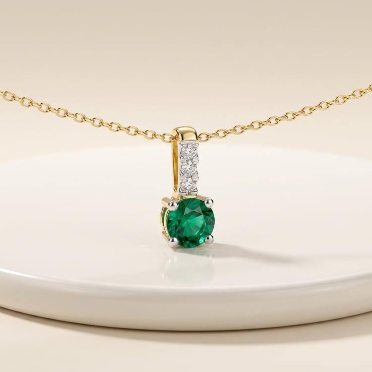 Romantický prívesok so smaragdom a lab-grown diamantmi Dai 169211