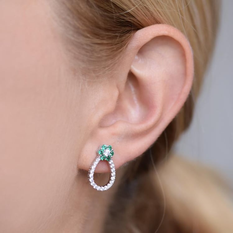 Náhrdelník so smaragdmi 22596