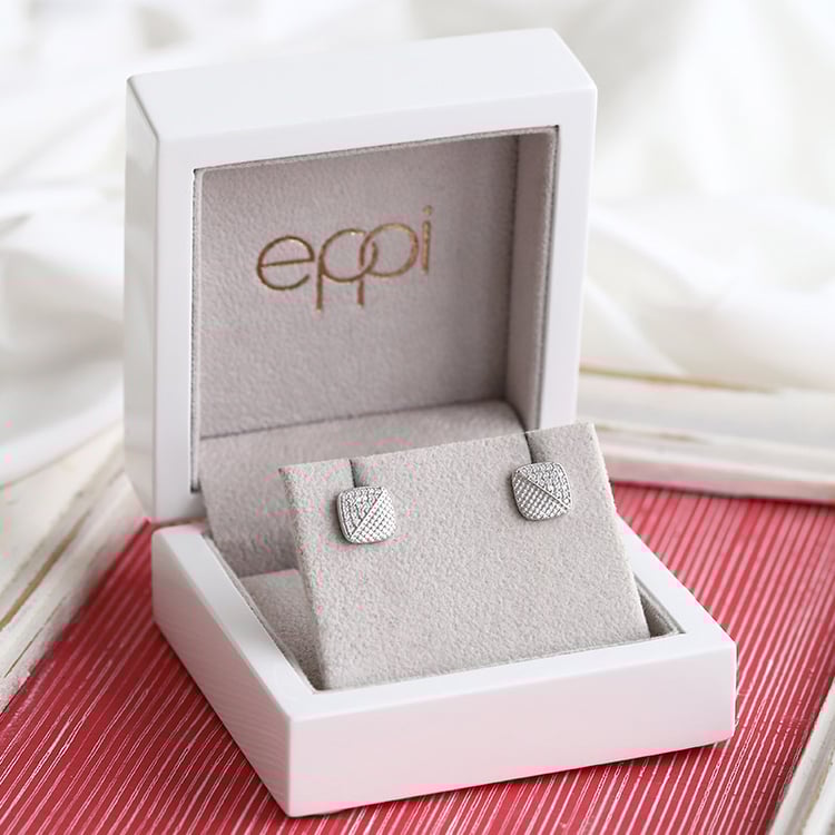 Atypické náušnice s diamantmi 85795