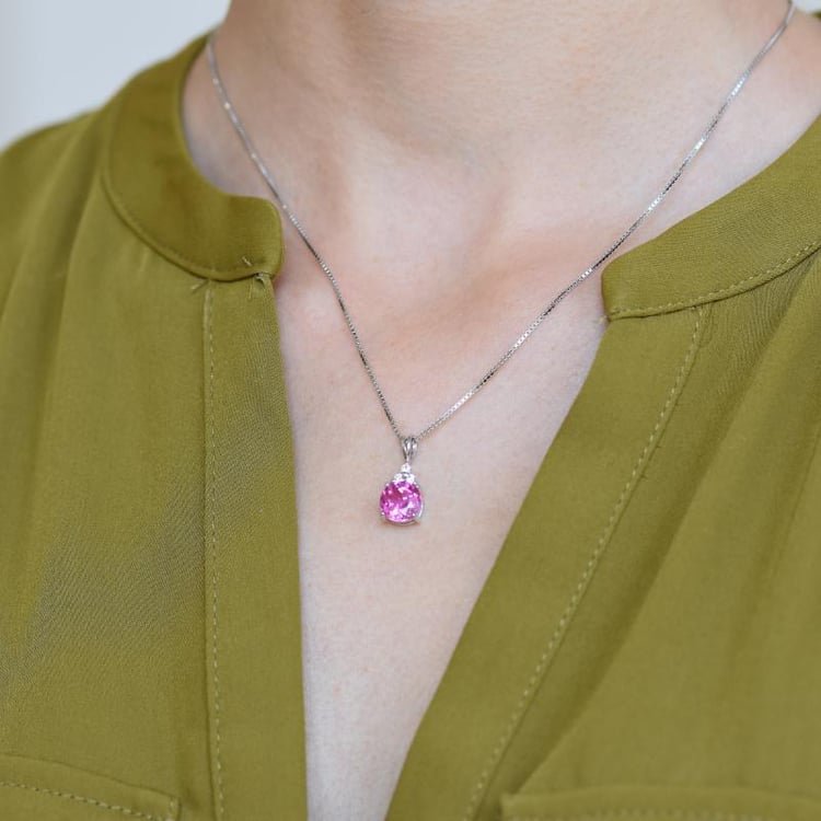 Náhrdelník so zafírom 20385