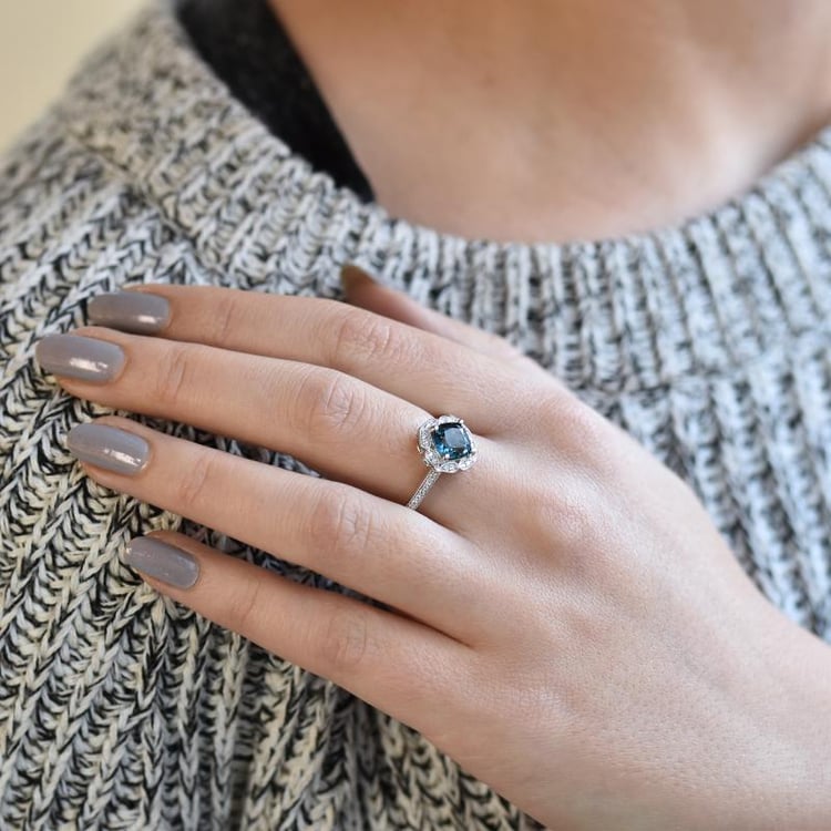 Prsteň s topásom 37860