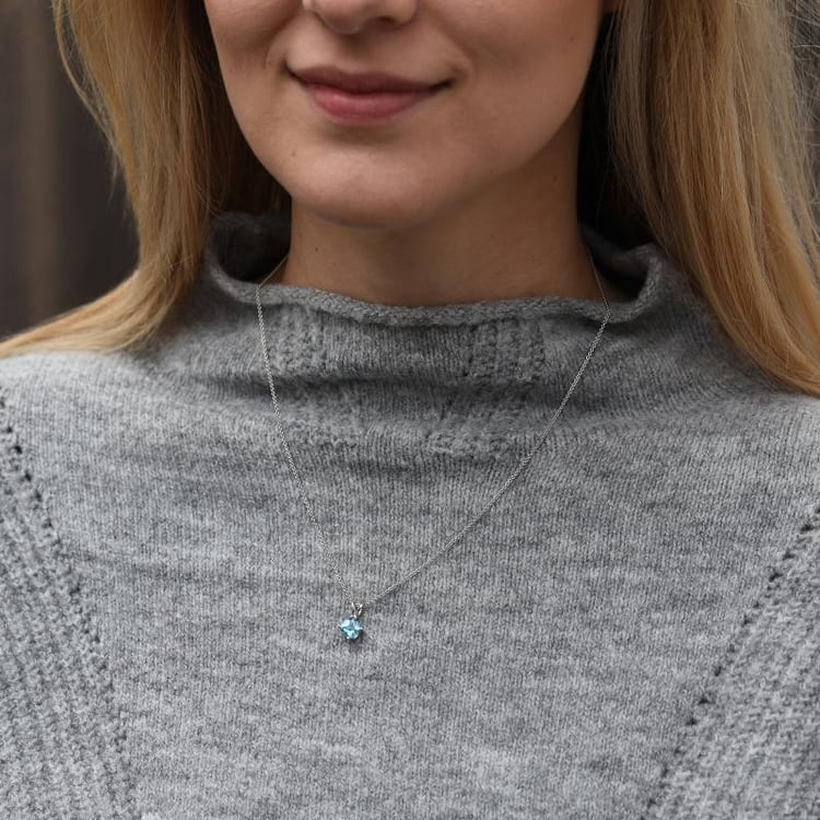 Zlatý topásový náhrdelník 48610