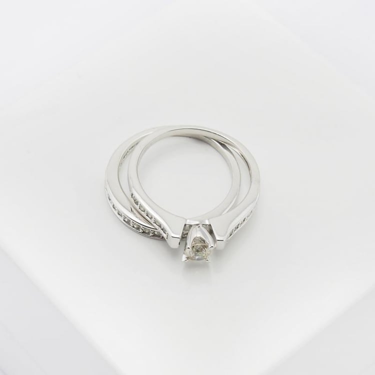 Diamantové prstene 11884