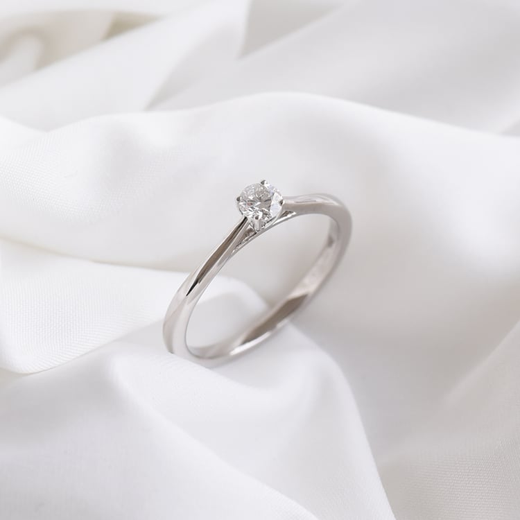 Solitaire prsteň s diamantom 92087