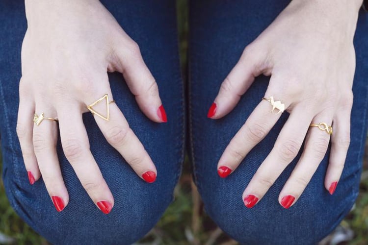 Strieborný prsteň s ťavou Vincent 9554