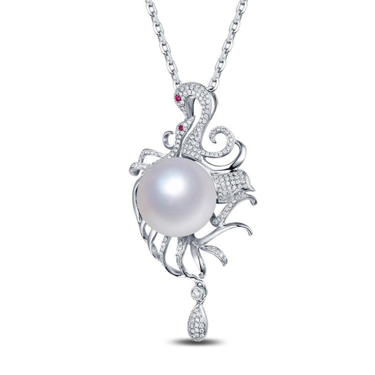 Krásná labuť opeřená vzácnými diamanty 12886