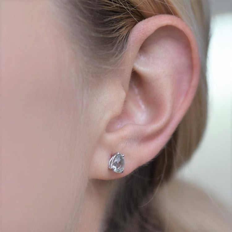 Ametystové náušnice z bieleho zlata 104547