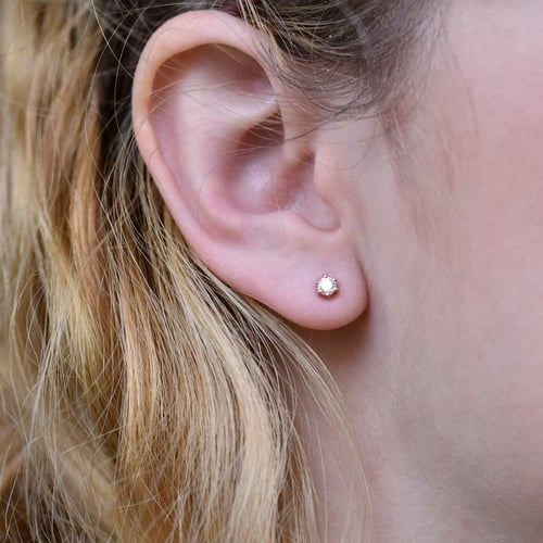 Žiarivé náušnice s 0.20ct diamantmi Ashra
