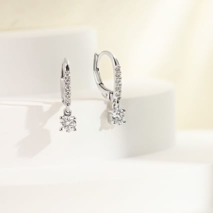 Strieborné visiací náušnice s 0.2ct lab-grown diamantom Sumaya