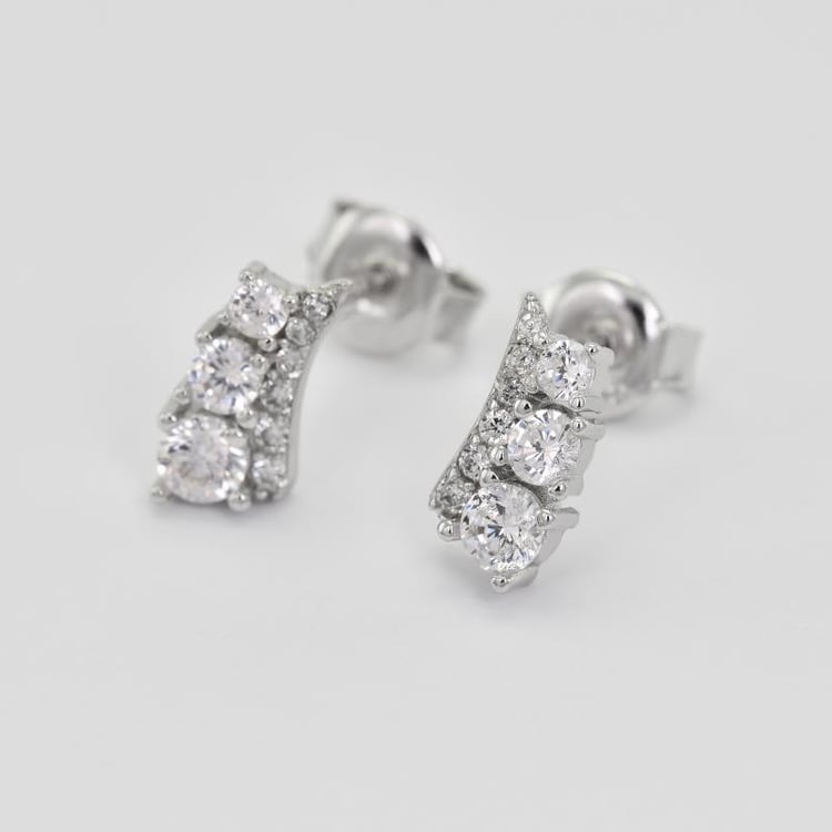 Strieborné náusnice so zirkónmi 24622