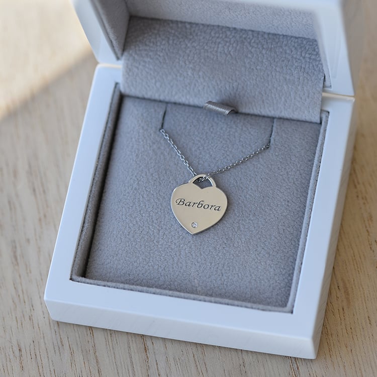 Prívesok v tvare srdca 61250